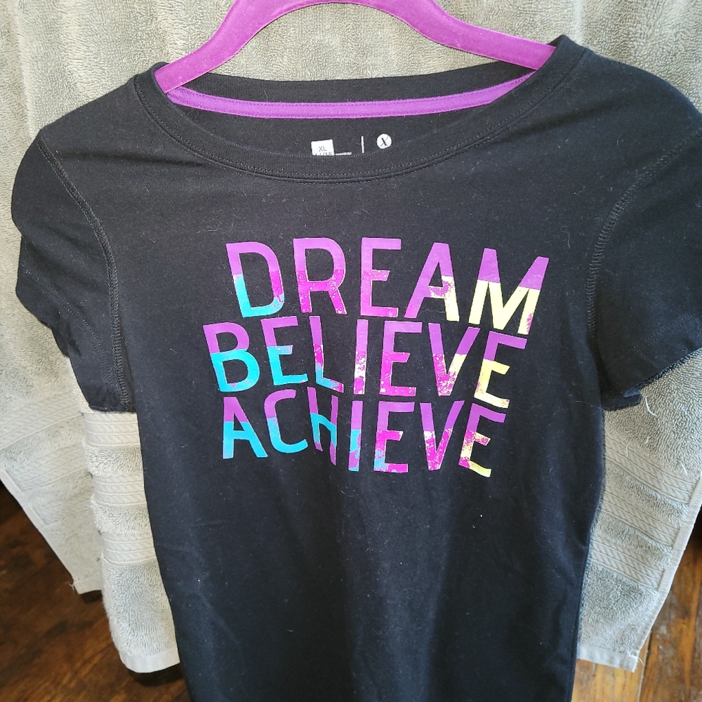 Girls tee